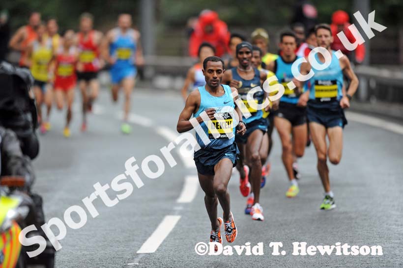 Kenenisa Bekele leads the BUPA Great North Run.